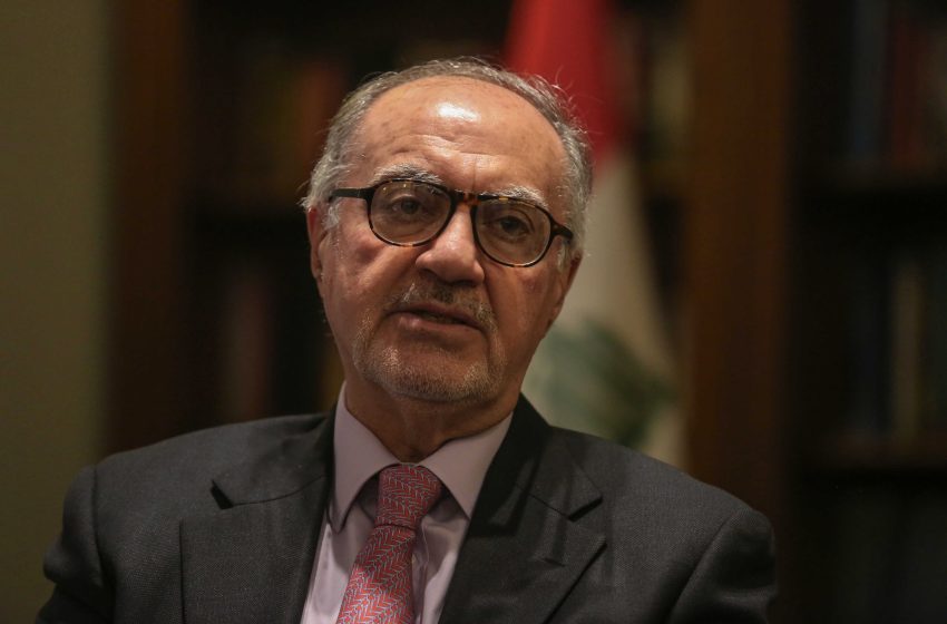  Iraqi Finance Minister submits his resignation