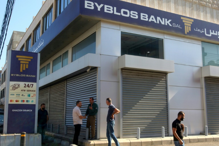 Third ‘armed bank withdrawal’ in a week in Lebanon