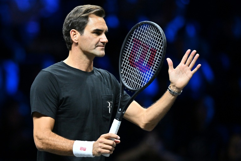  Federer bids emotional farewell to tennis at Laver Cup