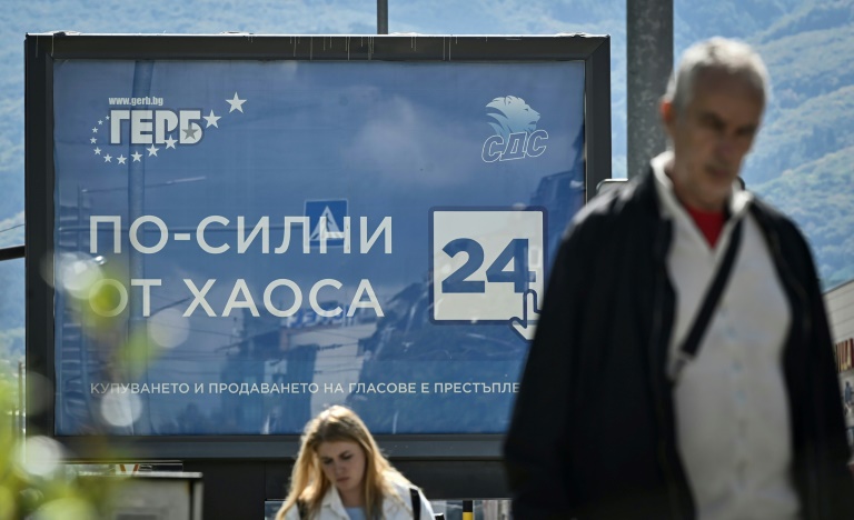  Poll puts Bulgaria ex-PM Borisov back on top but short of allies
