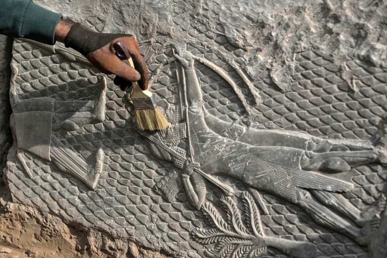  Ancient carvings discovered at iconic Iraq monument