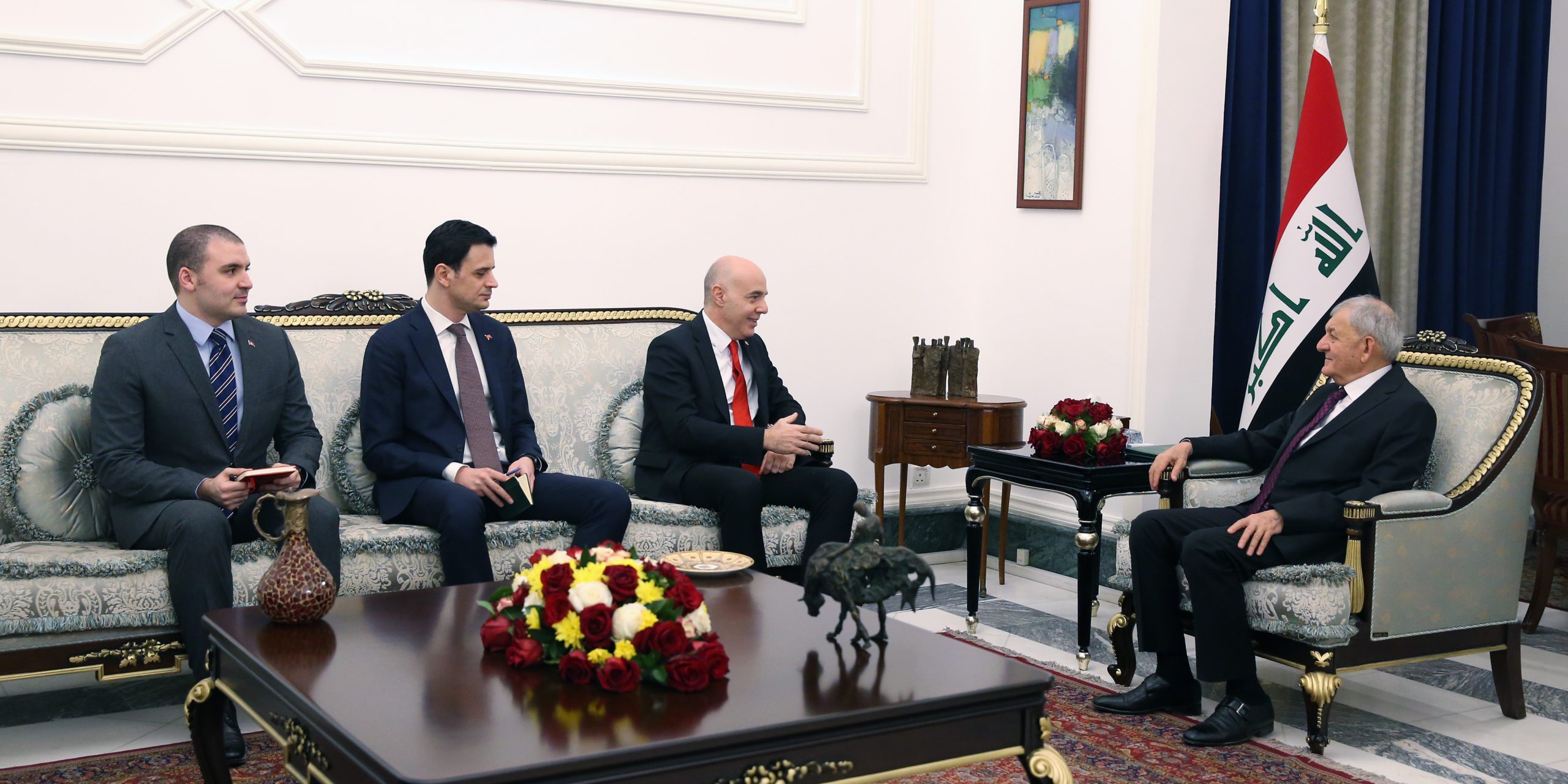 Irak, Türkiye ile ekonomik ve ticari işbirliğini güçlendirmeyi tartışıyor