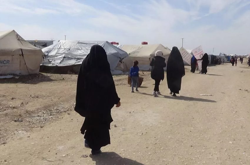  925 families return from Al-Hol camp in Syria to Iraq