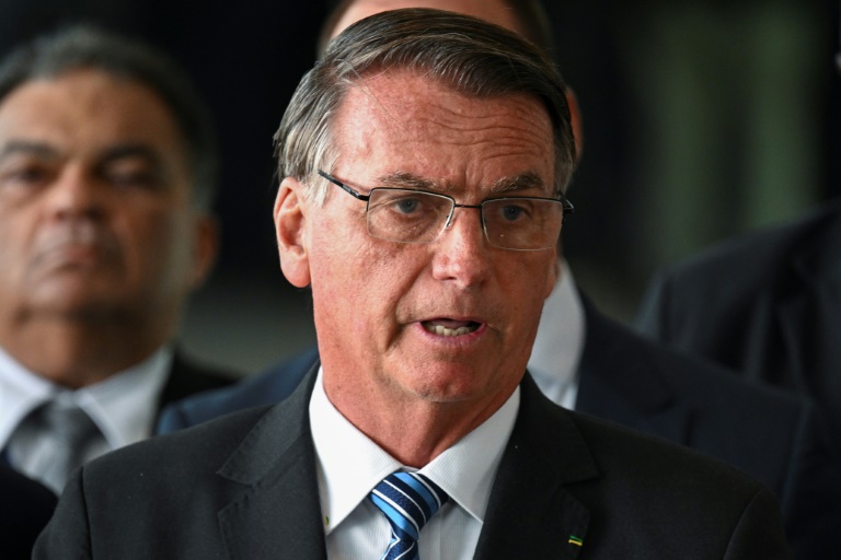  Brazil transition takes shape, Bolsonaro keeps low profile