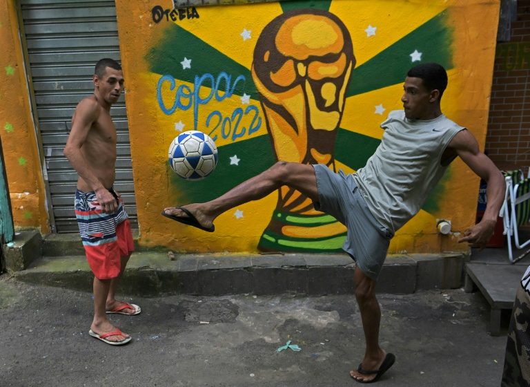  Brazil seeks unity in World Cup glory