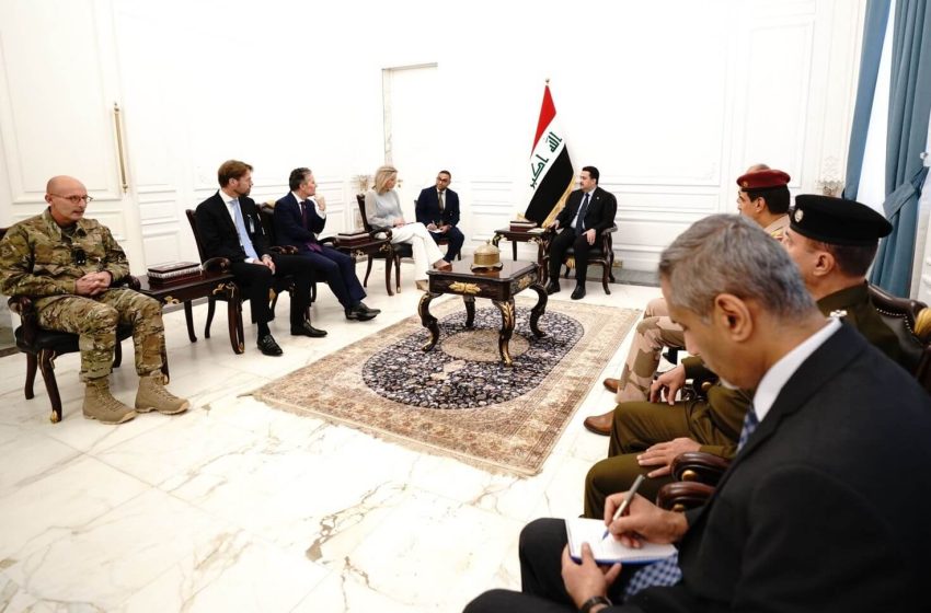  Iraqi PM, Dutch Defense Minister discuss security cooperation