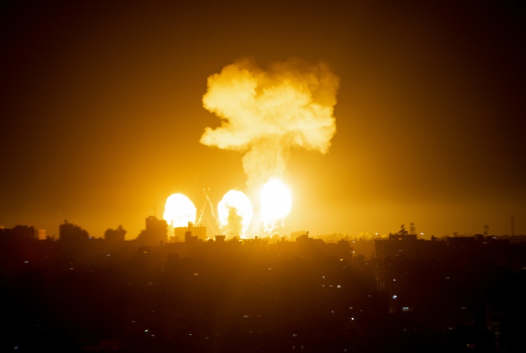  Israel strikes Gaza after rocket fired