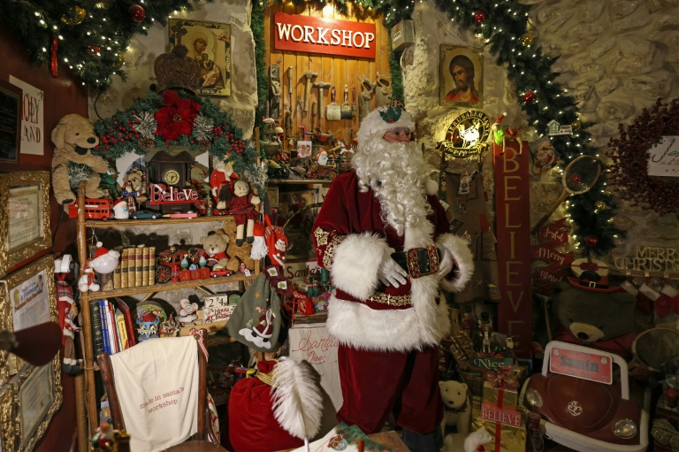  Palestinian Santa brings festive cheer to Jerusalem