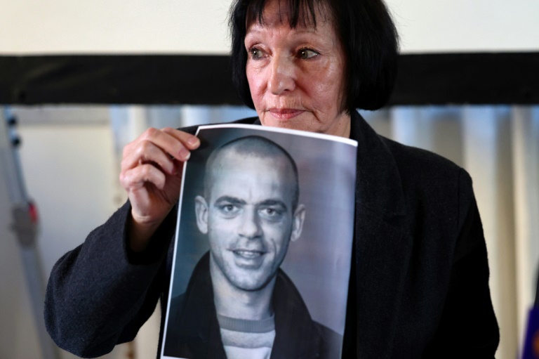  Israel expels French-Palestinian rights lawyer Salah Hamouri