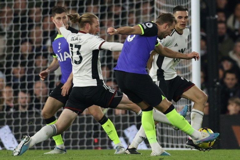  Kane sinks Fulham to become Spurs’ joint record scorer