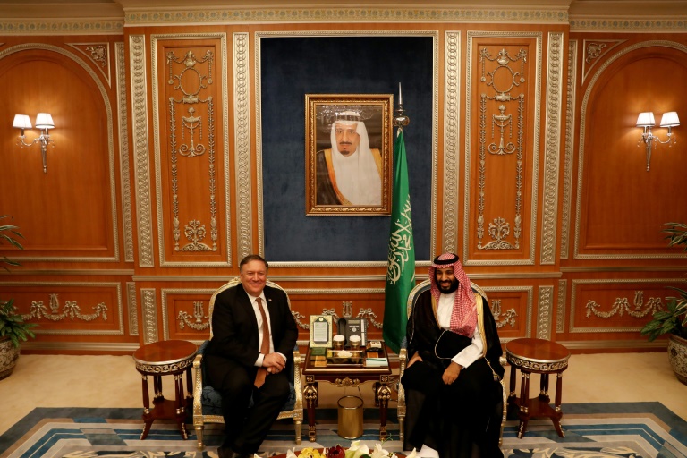  Pompeo calls Saudi ties after Khashoggi ‘middle finger’ to media