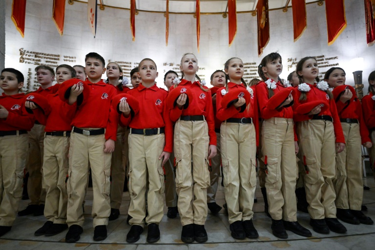 ‘Loyal to the motherland’: joining Russia’s Youth Army