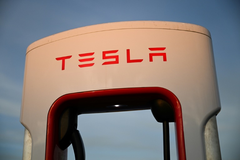  Buffalo workers launch drive to become 1st Tesla union