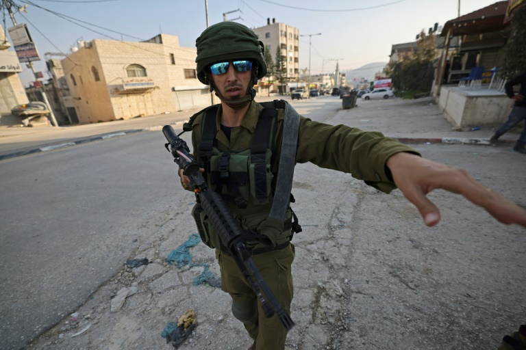  Two Israelis and Palestinian killed in West Bank amid Jordan talks