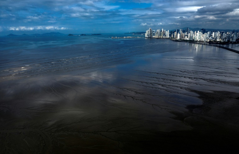  Leaders gather in Panama to halt threats against oceans