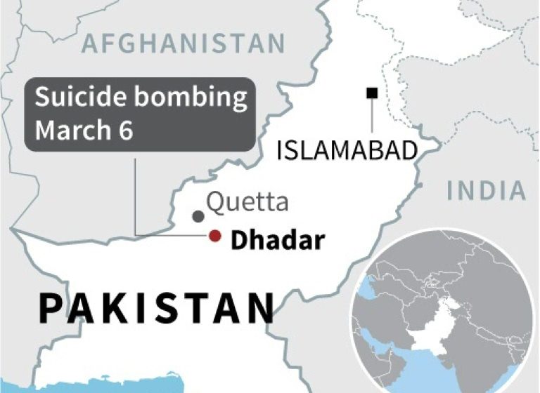  Pakistan suicide bomber kills nine police officers