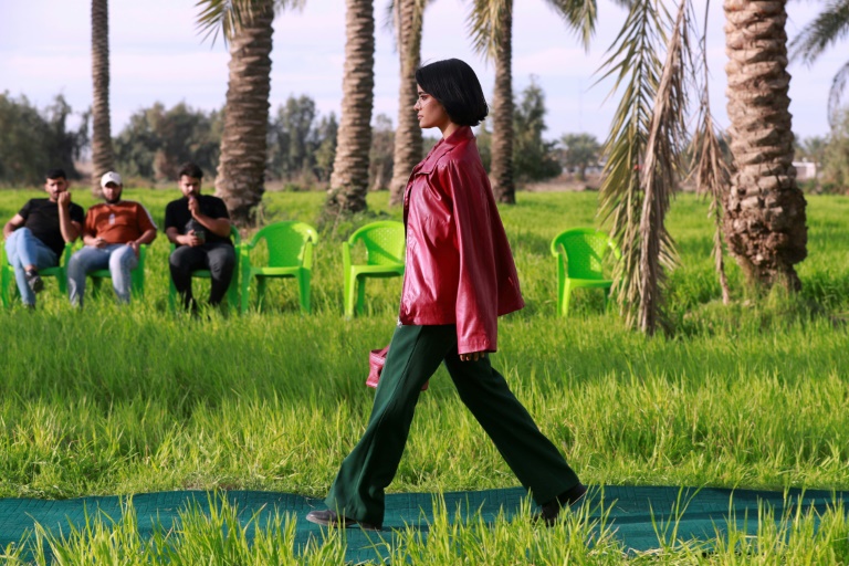  Iraqi fashion show raises awareness about environmental impact
