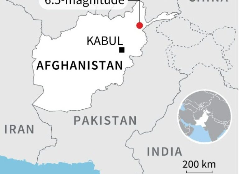  Strong quake has people fleeing homes in Afghanistan, Pakistan
