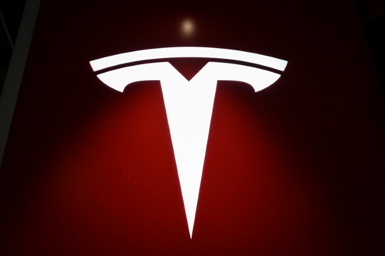  Tesla sued over workers’ alleged access to car video imagery