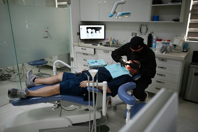  Americans seek cheaper dentistry in Mexico’s ‘Molar City’