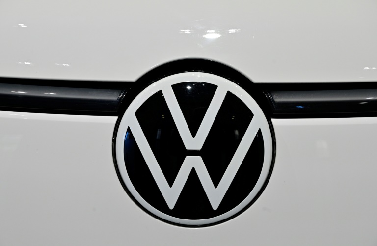  Canada pledges Can$13.2 bn subsidies for VW battery plant