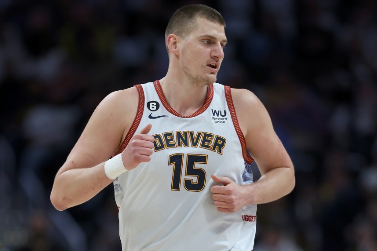  Suns pose ‘big challenge’ to top-seeded Nuggets – Jokic
