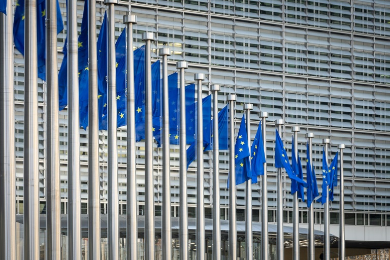  Eurozone GDP grows 0.1% in first three months of 2023