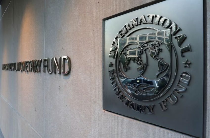  CBI discusses developing technical program with IMF