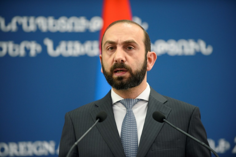  US hosts Armenia-Azerbaijan peace talks