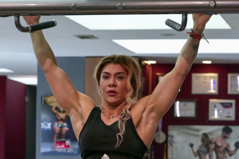  Iraqi bodybuilder breaks down gender barriers