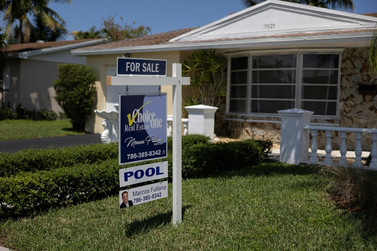  US home sales fell again in April
