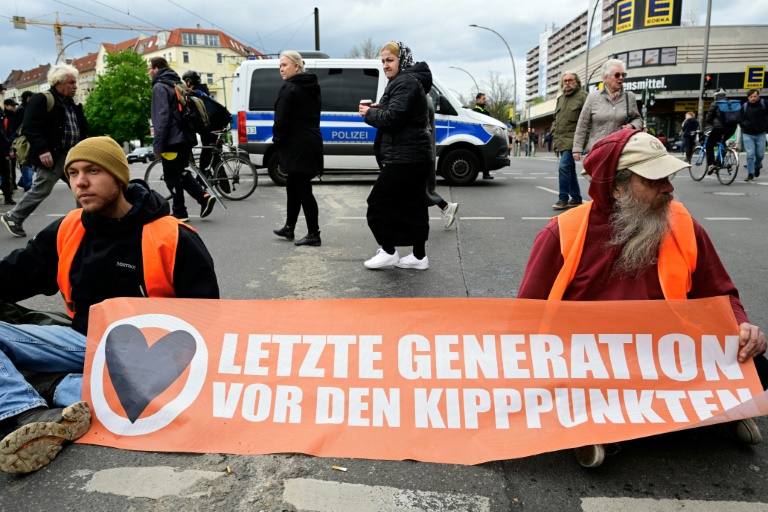  German police in nationwide raids against climate activists
