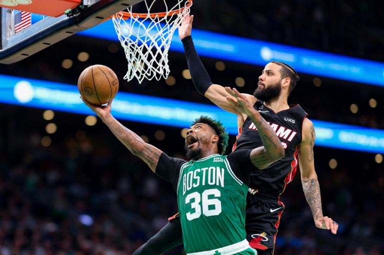  Celtics pummel Heat to keep NBA title hopes alive