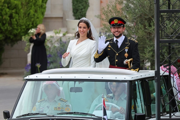  Jordan crown prince weds Saudi architect in lavish ceremony