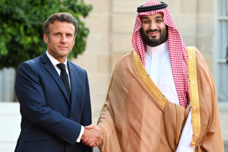  Macron seeks to sway Saudi’s MBS on Ukraine in Paris talks