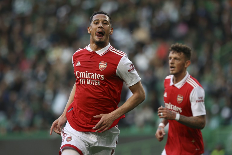  Saliba signs new long-term contract at Arsenal
