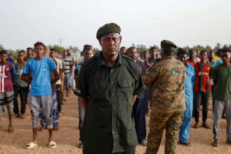 After 4 months, Sudan war stalemated and plagued by abuses