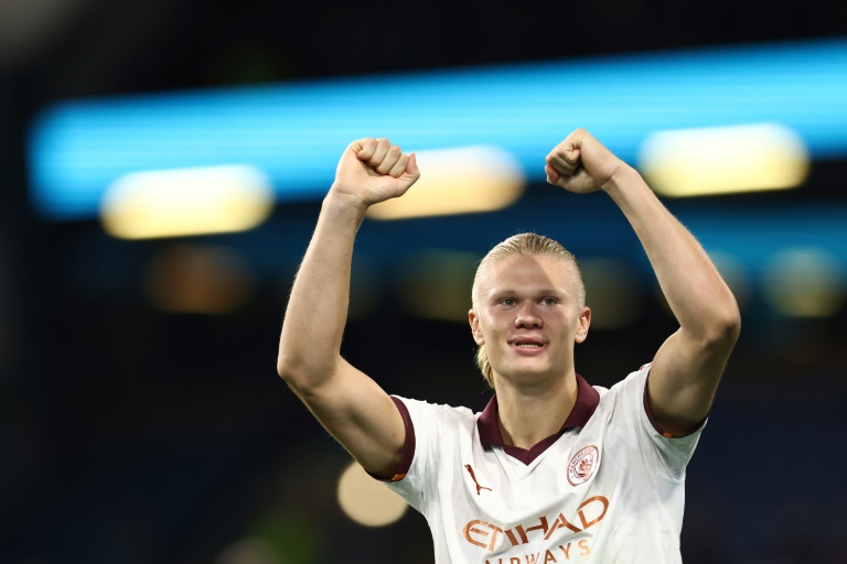  Haaland scores twice as Man City cruise to opening win at Burnley