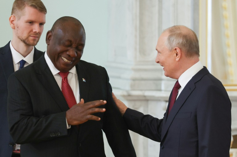  South Africa and Russia, the ‘strange bedfellows’