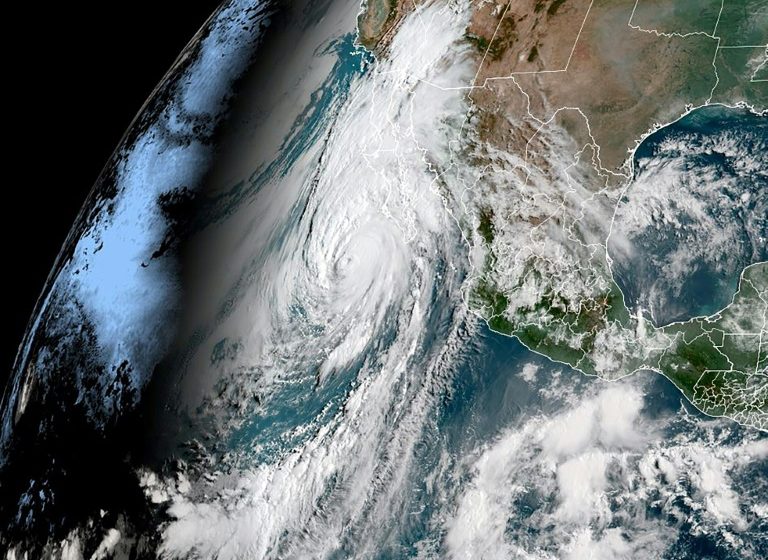  US southwest on high alert as Hurricane Hilary climbs Mexico coast