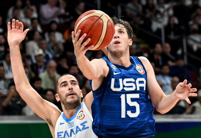  US gather pace at Basketball World Cup on day of historic wins