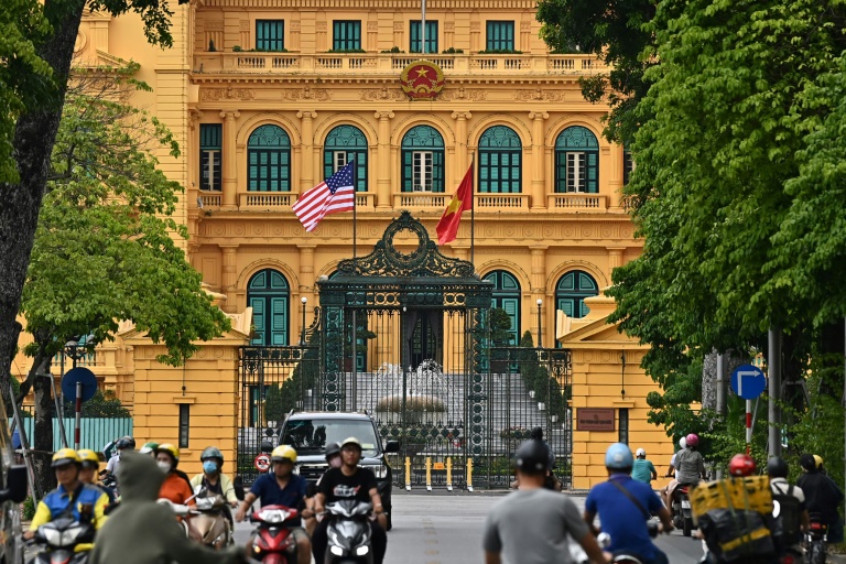  US and Vietnam set to expand ties as China worries grow