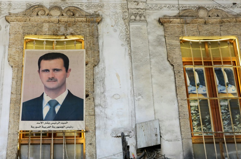  Syria’s Assad visits China seeking funds