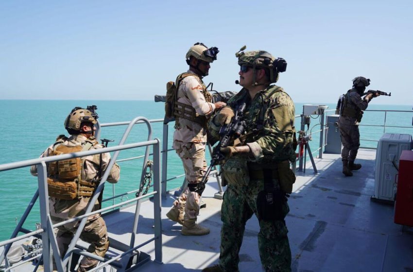  Iraq, Kuwait, and the US take part in a naval exercise in the Gulf