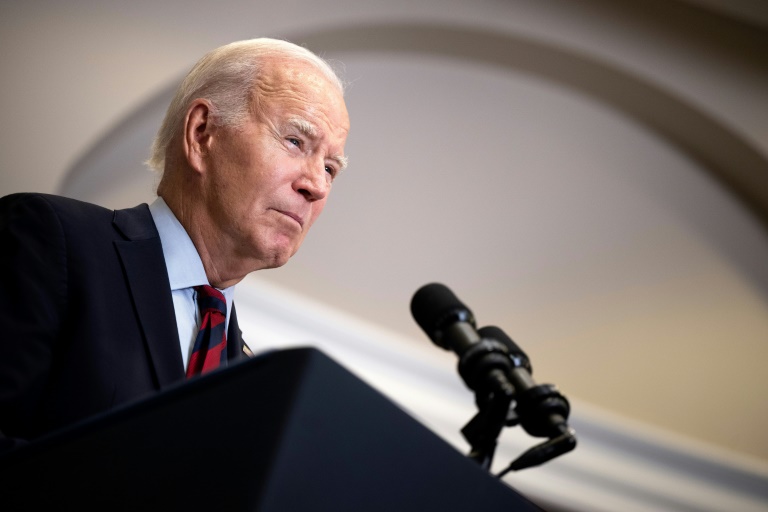  Biden fears US turmoil could hit Ukraine aid