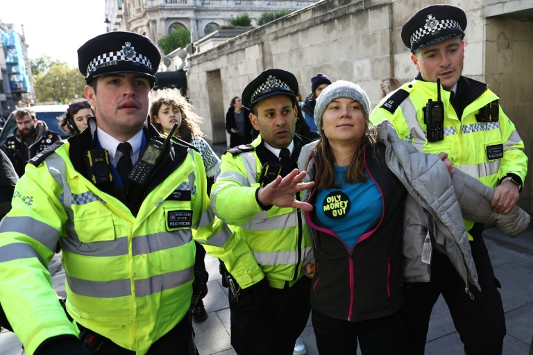  UK police charge Greta Thunberg after climate protest arrest