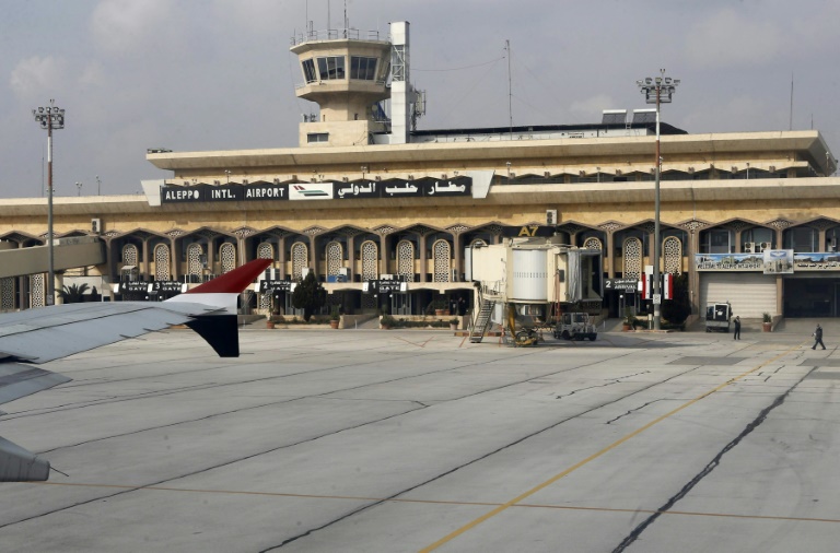  Israel strikes kill 8 Syria troops, hit Aleppo airport