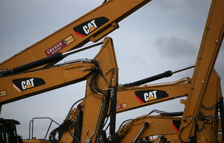  Caterpillar earnings boosted by North American strength