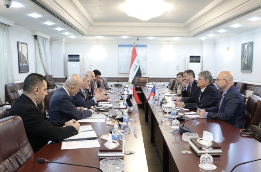  Iraq, Czech Republic discuss lifting EU ban on Iraqi Airways