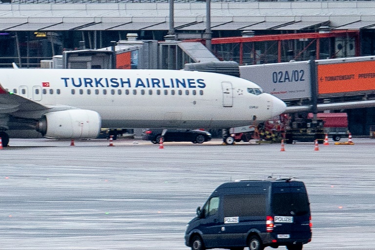 Hamburg airport flights halted over ‘hostage’ situation